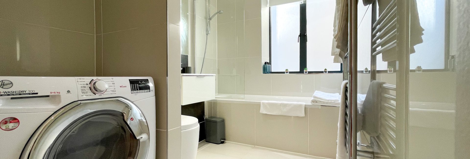 Modern Town Centre Apartment