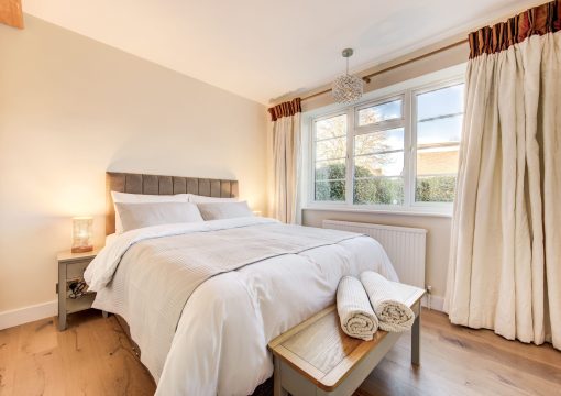 Modern Flat Near Pitshanger Park