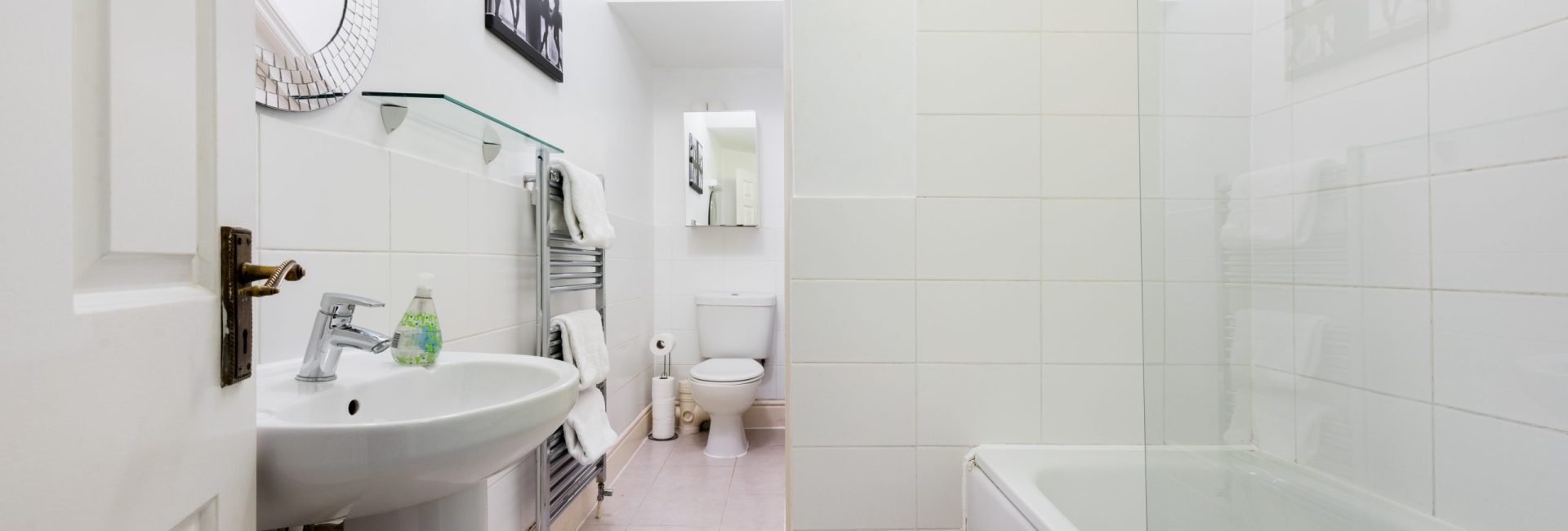 Ealing garden flat by Walpole Park