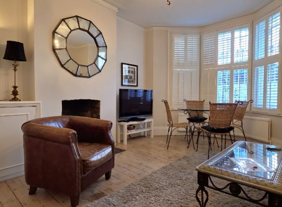 2-Bed Garden Flat in Fulham